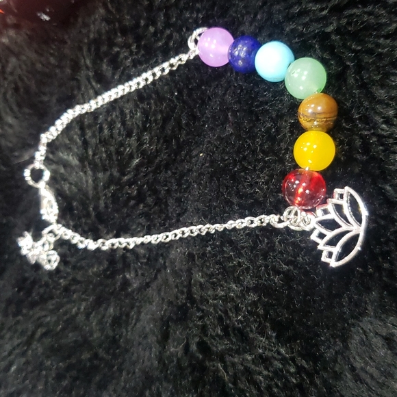 7 Chakra Healing Lotus Balance Beaded Bracelet Lava Yoga Reiki Prayer Stone - Picture 6 of 8